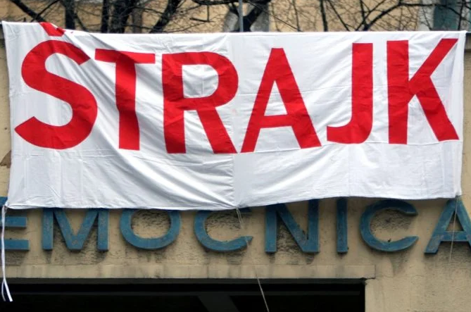 Pobeda radnika Fiat plastika u štrajku bi bio snažan podsticaj radnicima širom Srbije da se odlučnim štrajkom do ispunjenja zahteva bore za odbranu od bahatosti kapitalista i za poboljšanje uslova na njihovim radnim mestima.